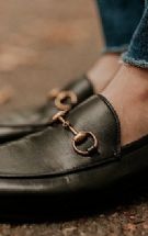 Gucci用了五年来证明马衔扣乐福鞋为什么是自己的专利